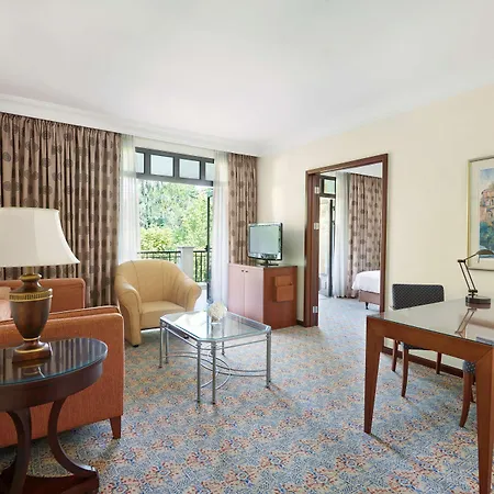 Hyatt Regency 5*