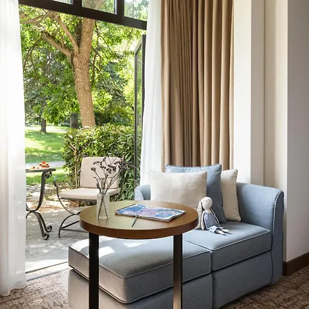 Hyatt Regency 5*