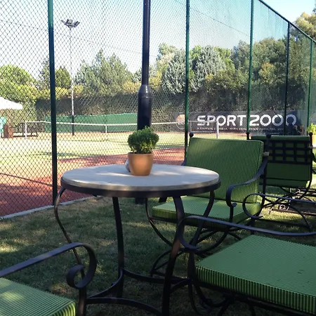 Hyatt Regency מלון