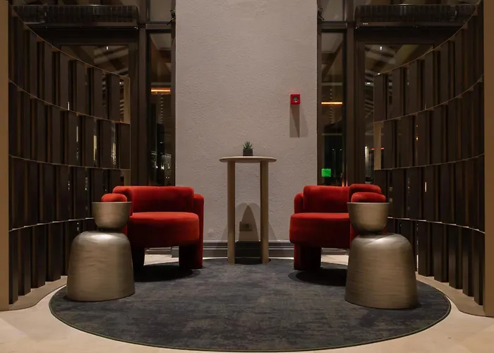 Hyatt Regency 5*
