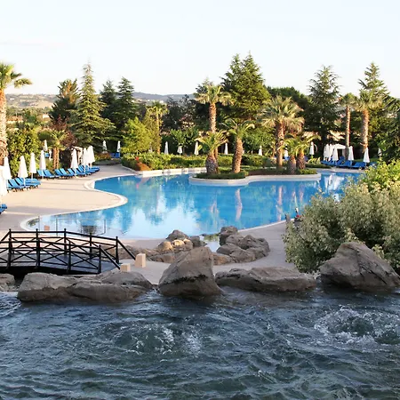 Hyatt Regency Hotell 5*
